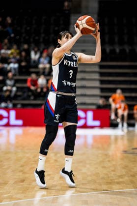 LYON-VILLEURBANNE, FRANCE - MARCH 15: Leeseul Kang (Republic of Korea, 3) shoots a three pointer during the FIBA Women™s World Cup Qualifying Tournament match between Philippines (PHI) vs. Republic of Korea (KOR) at Astroballe on matchday 4 of the FIBA Women™s World Cup Qualifying Tournament on March 15, 2026 in Lyon-Villeurbanne, France. France Copyright: xSteffiexWunderlx