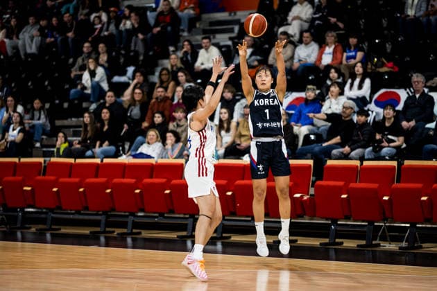 LYON-VILLEURBANNE, FRANCE - MARCH 15: Jihyun Park (Republic of Korea, 1) shoots the ball during the FIBA Women™s World Cup Qualifying Tournament match between Philippines (PHI) vs. Republic of Korea (KOR) at Astroballe on matchday 4 of the FIBA Women™s World Cup Qualifying Tournament on March 15, 2026 in Lyon-Villeurbanne, France. France Copyright: xSteffiexWunderlx