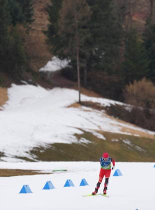 (260315) -- TESERO, March 15, 2026 -- Yuan Mingshou of China competes during the para cross-country skiing men s 20km interval start free standing at the Milan-Cortina 2026 Paralympic Winter games, Winterspiele,Spiele, Summer games in Tesero, Italy, March 15, 2026. ) (SP)ITALY-TESERO-PARALYMPIC WINTER GAMES-PARA CROSS-COUNTRY SKIING-MEN S 20KM INTERVAL START FREE STANDING LianxZhen 