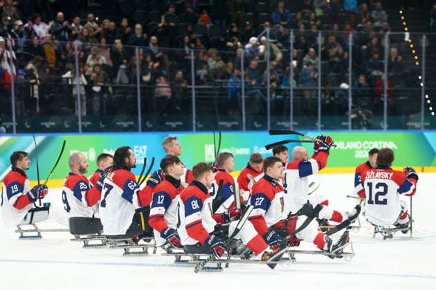 March 15, 2026, Milan, Lombardy, Italy: TEAM CZECHIA PLAYERS react to loosing the Bronze Medal Game against Team China at the Milano Cortina 2026 Paralympic Winter games, Winterspiele,Spiele, Summer games China won 3:2. Paralympics 2026: Milano Cortina: Para Ice hockey, Eishockey Men s Bronze Medal Game: CZE 2:3 CHN  - ZUMAc179 20260315_oly_c179_004 Copyright: xMickaelxChavetx