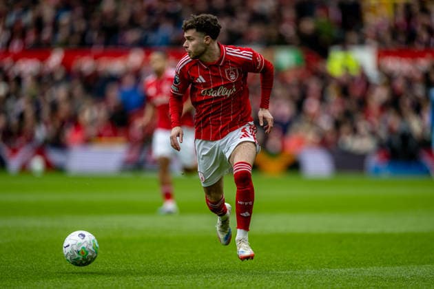 15th March 2026; The City Ground, Nottingham, England; Premier League Football, Nottingham Forest versus Fulham; Neco Williams of Nottingham Forest runs with the ball  GodfreyxPitt Content restricted for UK based newspaper