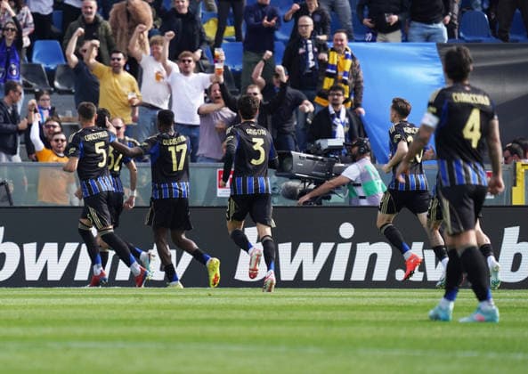Celebrities Pisa s Stefano Moreo make a score goal 1-0....During the Serie A soccer match between Pisa and Cagliari at the Cetilar Arena Romeo Anconetani Stadium in Pisa; Center West Italy; monday March 15; 2026 ; Soccer  Copyright: xAlessandroxLaxRocca xLaPressex