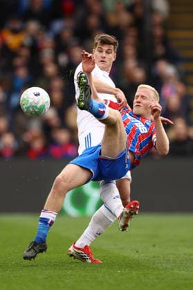 Crystal Palace v Leeds United 15 March 2026, London - Premier League Football - Crystal Palace v Leeds United - Jaka Bijol of Leeds United and Will Hughes of Crystal Palace - Photo: Jacques Feeney Offside. London UK Copyright: xJacquesxFeeneyx xOffsidexOffside