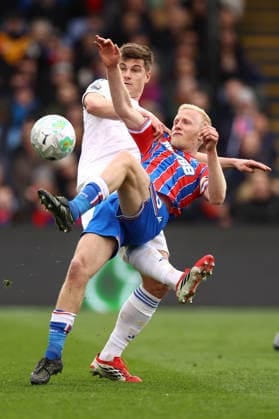 Crystal Palace v Leeds United 15 March 2026, London - Premier League Football - Crystal Palace v Leeds United - Jaka Bijol of Leeds United and Will Hughes of Crystal Palace - Photo: Jacques Feeney Offside. London UK Copyright: xJacquesxFeeneyx xOffsidexOffside