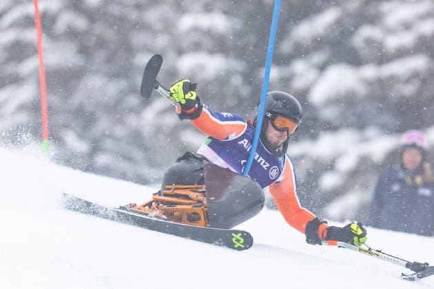 Para Alpine Skiing - Milano Cortina 2026 Winter Paralympic Games: Day 9 Jeroen Kampschreur of the Netherlands competes in the Men s Slalom during the Para Alpine Skiing event on day 9 of the Milano Cortina 2026 Winter Paralympic Games at Tofane Alpine Skiing Centre in Cortina d Ampezzo, Belluno, Italy, on March 15, 2026. Cortina d Ampezzo Italy  Copyright: xMauroxUjettox originalFilename:ujetto-paraalpi260315_np36t.jpg