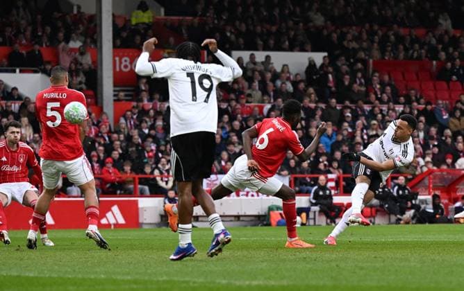 Rodrigo Muniz of Fulham goes close with a shot Nottingham Forest v Fulham, Premier League, Football, City Ground, Nottingham, UK - 15 Mar 2026Nottingham City Ground United Kingdom EDITORIAL USE ONLY No use with unauthorised audio, video, data, fixture lists, club league logos or live services. Online in-match use limited to 120 images, no video emulation. No use in betting, games or single club league player publications. Copyright: xAnnaxGowthorpe Shutterstockx 16757313at