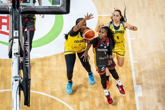 Basketball Villeurbanne 14.03.2026 Wommen™s Basketball World Cup 2026 Qualifying Tournament Kolumbien (COL) - Deutschland (GER) Alexis Peterson (Deutschland, No.01)