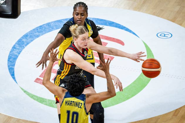 Basketball Villeurbanne 14.03.2026 Wommen™s Basketball World Cup 2026 Qualifying Tournament Kolumbien (COL) - Deutschland (GER) Emma Eichmeyer (Deutschland, No.09)