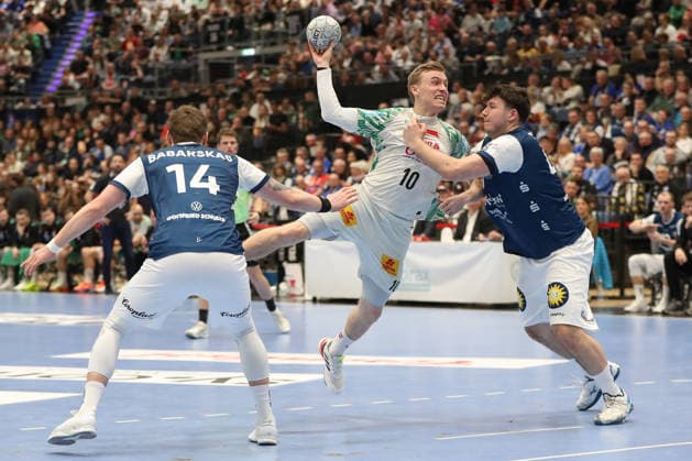 15.03.2026, xgox, Handball - Daikin HBL Bergischer HC - SC Magdeburg emspor, v.l. Gisli Thorgeir Kristjansson (Magdeburg, 10) wirft Tor, Torschuetze, erzielt Tor, Treffer, scores the goal Duesseldorf