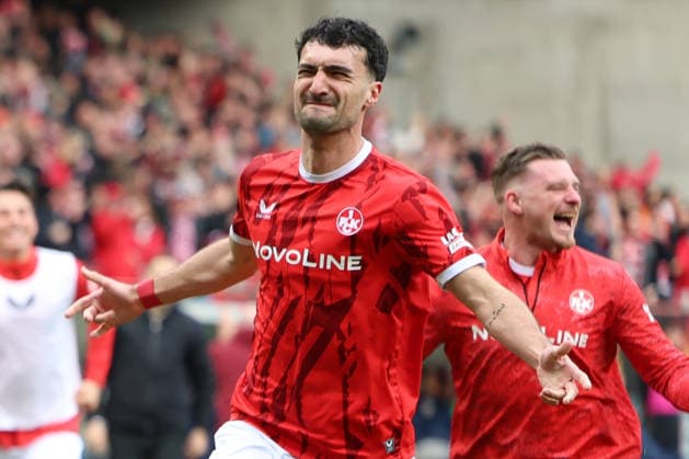 15.03.2026, xrekx, Fussball 2.Bundesliga, 1.FC Kaiserslautern - Karlsruher SC v.l. Torjubel nach dem Tor zum celebrating the goal celebrate 3:0 durch Mahir Emreli (1.FC Kaiserslautern) (DFL DFB REGULATIONS PROHIBIT ANY USE OF PHOTOGRAPHS as IMAGE SEQUENCES and or QUASI-VIDEO) Kaiserslautern