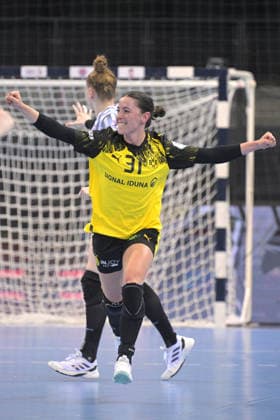 Kelly Vollebregt (BVB Borussia Dortmund Handball, 31) Jubelt HSG Bensheim Auerbach vs. BVB Borussia Dortmund Handball, Handball, Frauen, DHB Pokal Haushahn Final 4, Finale, Saison 2025 2026, 15.03.2026 HSG Bensheim Auerbach vs. BVB Borussia Dortmund Handball, Handball, Frauen, DHB Pokal Haushahn Final 4, Finale, Saison 2025 2026, 15.03.2026 Stuttgart Copyright: xEibner-Pressefoto TobiasxBaurx EP_TBR