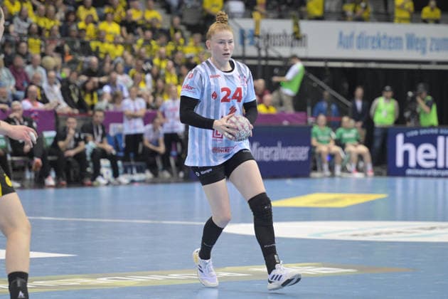 Meike Schmelzer (HSG Bensheim Auerbach, 24) HSG Bensheim Auerbach vs. BVB Borussia Dortmund Handball, Handball, Frauen, DHB Pokal Haushahn Final 4, Finale, Saison 2025 2026, 15.03.2026 HSG Bensheim Auerbach vs. BVB Borussia Dortmund Handball, Handball, Frauen, DHB Pokal Haushahn Final 4, Finale, Saison 2025 2026, 15.03.2026 Stuttgart Copyright: xEibner-Pressefoto TobiasxBaurx EP_TBR