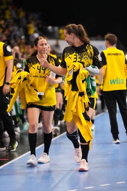 Szene mit Lara Egeling (44; Borussia Dortmund) Haushahn Final4 Finale HSG Bensheim-Auerbach vs Borussia Dortmund