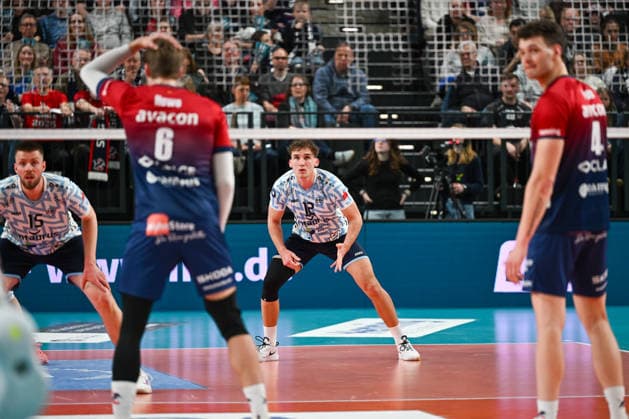 15.03.2026, xdobgx, Volleyball Volleyball Bundesliga VBL, SVG Lüneburg - ASV Dachau v.l. Tobias Besenböck (ASV Dachau, 12)