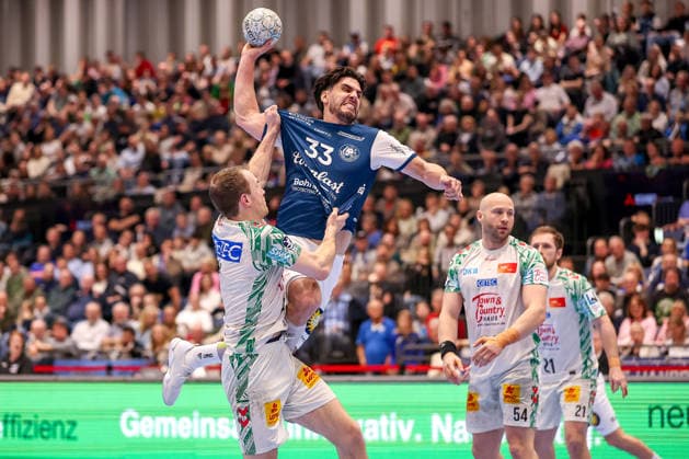 15.03.2026, Handball, HBL, Bergischer HC - SC Magdeburg, Mitsubishi Electric HALLE Düsseldorf: Eloy Morante Maldonado (BHC 33) wirft den Ball auf das Tor Nordrhein-Westfalen Deutschland
