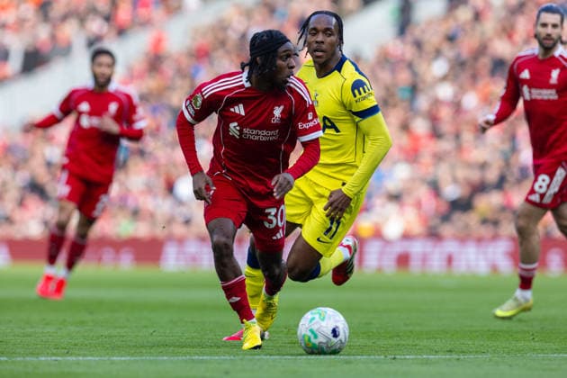 Football - FA Premier League - Liverpool FC v Tottenham Hotspur FC LIVERPOOL, ENGLAND - Sunday, March 15, 2026: Liverpool s Jeremie Frimpong during the FA Premier League match between Liverpool FC and Tottenham Hotspur FC at Anfield. (Photo by David Rawcliffe Propaganda) LIVERPOOL Anfield MERSEYSIDE ENGLAND  Copyright: xDavidxRawcliffex P2026-03-15-Liverpool_Tottenham-30