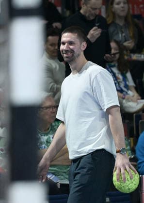 15.03.2026, xlakx, Handball Daikin HBL, Fuechse Berlin - HC Erlangen v.l. Fabian Wiede (Fuechse Berlin) mit Ball in der Hand Berlin