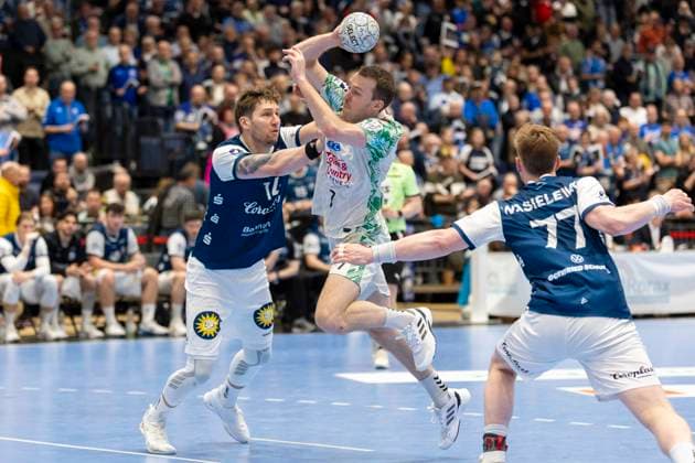 Bergischer HC gegen SC Magdeburg, 15.03.2026 DUESSELDORF, GERMANY - MARCH 15: Felix Claar (7, SC Magdeburg) während dem HBL Bundesliga Spiel zwischen Bergischer HC gegen SC Magdeburg at Mitsubishi Electric HALLE am 25.Spieltag. March 15, 2026 in Duesseldorf, Germany. Copyright: xBEAUTIFULxSPORTS KennyxBeelex