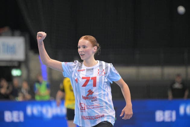 Jule Polsz (HSG Bensheim Auerbach, 71) Jubelt nach dem Tor HSG Bensheim Auerbach vs. BVB Borussia Dortmund Handball, Handball, Frauen, DHB Pokal Haushahn Final 4, Finale, Saison 2025 2026, 15.03.2026 HSG Bensheim Auerbach vs. BVB Borussia Dortmund Handball, Handball, Frauen, DHB Pokal Haushahn Final 4, Finale, Saison 2025 2026, 15.03.2026 Stuttgart Copyright: xEibner-Pressefoto TobiasxBaurx EP_TBR