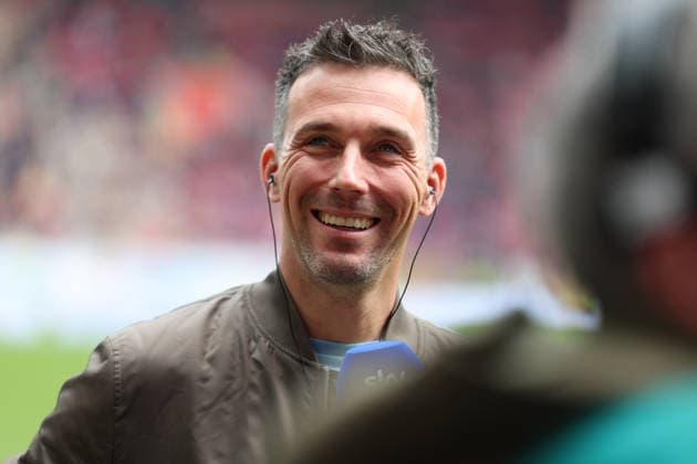 15.03.2026, xrekx, Fussball 2.Bundesliga, 1.FC Kaiserslautern - Karlsruher SC v.l. Christian Eichner Trainer (Karlsruher SC) bei SKY (DFL DFB REGULATIONS PROHIBIT ANY USE OF PHOTOGRAPHS as IMAGE SEQUENCES and or QUASI-VIDEO) Kaiserslautern