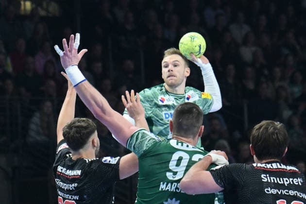 15.03.2026, xlakx, Handball Daikin HBL, Fuechse Berlin - HC Erlangen v.l. Mathias Gidsel (Fuechse Berlin) setzt zum Sprungwurf an Berlin