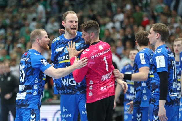 Handball DAIKIN HBL, SC DHfK Leipzig - TVB Stuttgart; 15.03.2026 Jubel bei Lenny Rubin (44, TVB Stuttgart) und seinem Team, nachdem der letzte Leipziger Angriff abgewehrt worden war. Handball, DAIKIN HBL, 1. Bundesliga, Saison 2025 2026, 25. Spieltag: SC DHfK Leipzig vs. TVB Stuttgart am 15.03.2026 in der Quarterback Immobilien Arena Leipzig. Copyright: xBEAUTIFULxSPORTS JanxKaeferx