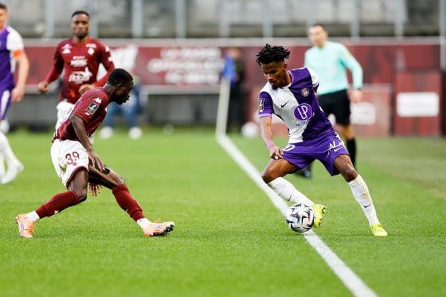 FC Metz v Toulouse FC - Ligue 1 McDonald s 2025 2026 10 Yann GBOHO (tfc) during the Ligue 1 McDonald s match between Metz and Toulouse at Stade Saint-Symphorien on March 15, 2026 in Metz, France. Metz France  Copyright: xFEPx 776348322
