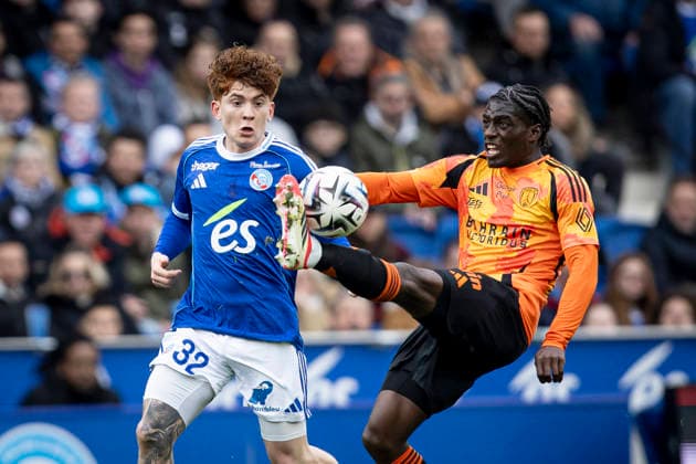 FOOTBALL : Racing Strasbourg (RCS) vs Paris FC - ligue 1 - Strasbourg - 15 03 26 Nhoa Sangui 19 et Valentin Barco 32 (RCS)  Copyright: xelyxandroxcegarrax