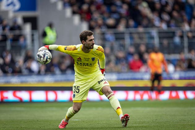 FOOTBALL : Racing Strasbourg (RCS) vs Paris FC - ligue 1 - Strasbourg - 15 03 26 Kevin Trapp 35  Copyright: xelyxandroxcegarrax