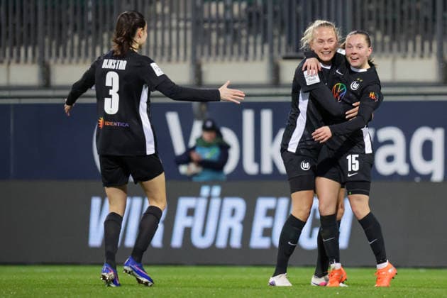 15.03.2026, xgrfx, Fussball Google Pixel Frauen-Bundesliga, VfL Wolfsburg - Bayer Leverkusen v.l. Tor, Janou Levels (VfL Wolfsburg) (DFL DFB REGULATIONS PROHIBIT ANY USE OF PHOTOGRAPHS as IMAGE SEQUENCES and or QUASI-VIDEO) Wolfsburg