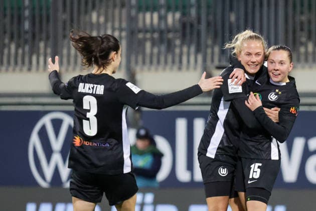 15.03.2026, xgrfx, Fussball Google Pixel Frauen-Bundesliga, VfL Wolfsburg - Bayer Leverkusen v.l. Tor, Janou Levels (VfL Wolfsburg) (DFL DFB REGULATIONS PROHIBIT ANY USE OF PHOTOGRAPHS as IMAGE SEQUENCES and or QUASI-VIDEO) Wolfsburg