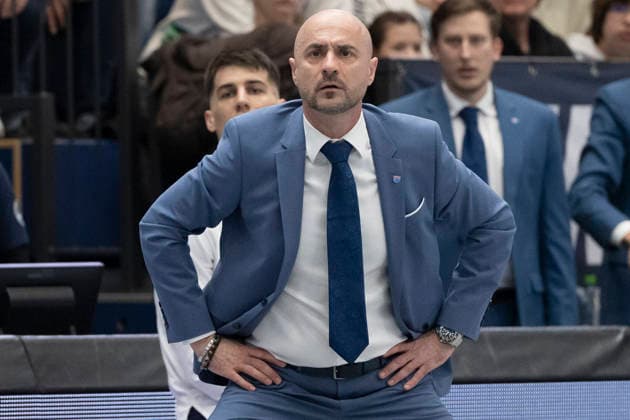 EasyCredit Basketball Bundesliga - 2025 2026 - Syntainics MBC vs.Alba Berlin Weissenfels, Deutschland 15.Maerz 2026: Im Bild:Trainer Milenko Bogicevic (Weissenfels) Mimik, starker Gesichtsausdruck, Emotion, Weissenfels Stadthalle Weissenfels Sachsen-Anhalt Deutschland