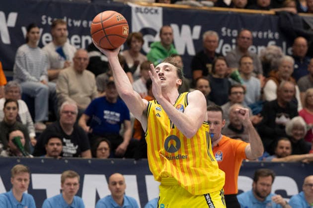 EasyCredit Basketball Bundesliga - 2025 2026 - Syntainics MBC vs.Alba Berlin Weissenfels, Deutschland 15.Maerz 2026: Im Bild:Moses Wood (Berlin) Weissenfels Stadthalle Weissenfels Sachsen-Anhalt Deutschland