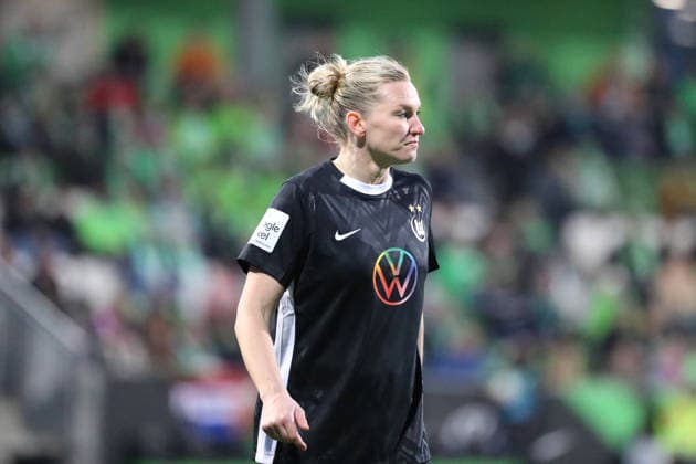 VfL vs. Leverkusen, BL Frauen Wolfsburg, 15.03.2026, Fußball, Frauen, Google Pixel Bundesliga, Saison 2025 2026, VfL Wolfsburg vs Bayer 04 Leverkusen, Alexandra Popp (VfL Wolfsburg) AOK Stadion Niedersachsen Deutschland