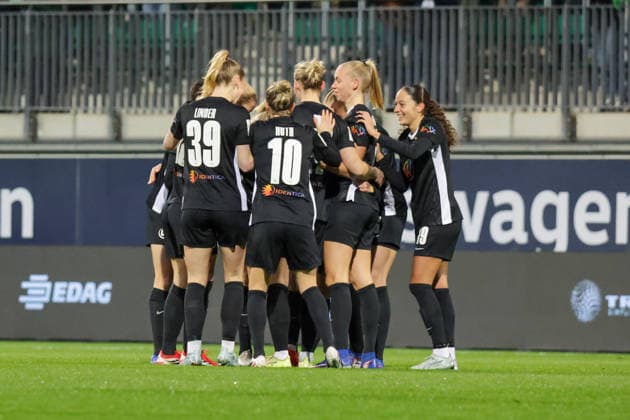 15.03.2026, xgrfx, Fussball Google Pixel Frauen-Bundesliga, VfL Wolfsburg - Bayer Leverkusen v.l. Tor, Janou Levels (VfL Wolfsburg) (DFL DFB REGULATIONS PROHIBIT ANY USE OF PHOTOGRAPHS as IMAGE SEQUENCES and or QUASI-VIDEO) Wolfsburg