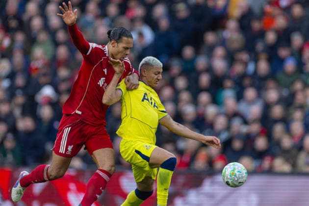 Football - FA Premier League - Liverpool FC v Tottenham Hotspur FC LIVERPOOL, ENGLAND - Sunday, March 15, 2026: Liverpool s captain Virgil van Dijk challenges Tottenham Hotspur s Richarlison de Andrade (R) during the FA Premier League match between Liverpool FC and Tottenham Hotspur FC at Anfield. (Photo by David Rawcliffe Propaganda) LIVERPOOL Anfield MERSEYSIDE ENGLAND  Copyright: xDavidxRawcliffex P2026-03-15-Liverpool_Tottenham-87