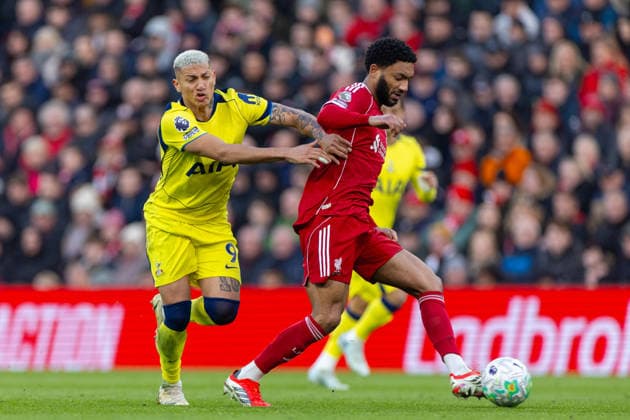 Football - FA Premier League - Liverpool FC v Tottenham Hotspur FC LIVERPOOL, ENGLAND - Sunday, March 15, 2026: Liverpool s Joe Gomez is challenged by Tottenham Hotspur s Richarlison de Andrade (L) during the FA Premier League match between Liverpool FC and Tottenham Hotspur FC at Anfield. (Photo by David Rawcliffe Propaganda) LIVERPOOL Anfield MERSEYSIDE ENGLAND  Copyright: xDavidxRawcliffex P2026-03-15-Liverpool_Tottenham-89