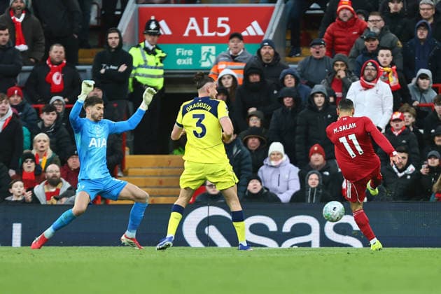 Mohamed Salah of Liverpool goes close to scoring Liverpool v Tottenham Hotspur, Premier League, Football, Anfield, Liverpool, UK - 15 Mar 2026Liverpool Anfield United Kingdom EDITORIAL USE ONLY No use with unauthorised audio, video, data, fixture lists, club league logos or live services. Online in-match use limited to 120 images, no video emulation. No use in betting, games or single club league player publications. Copyright: xPhilxOldham Shutterstockx 16757322az