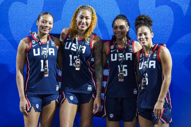 FIBA 3x3 Champions Cup 2026 Third-placed United States team players Veronica Burton, Naz Hillmon, Shakira Austin, and Allisha Gray pose during the trophy ceremony after the Women s FIBA Basketball 3x3 final match in Bangkok, Thailand, on March 15, 2026. Bangkok Bangkok Thailand  Copyright: xAnusakxLaowilasx originalFilename:laowilas-notitle260315_npoZJ.jpg