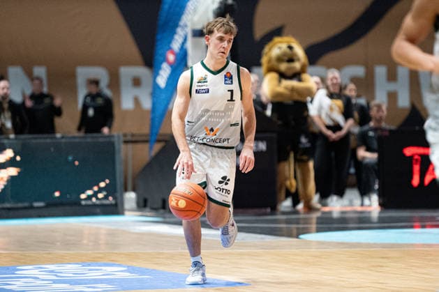 Steven Ashworth (Nr. 1 VET-CONCEPT Gladiators Trier) GER, Basketball Loewen Braunschweig gegen VET-CONCEPT Gladiators Trier, Basketball, easyCredit BBL, Woche 24, Spielzeit 2025 26, 15.03.2026 GER, Basketball Loewen Braunschweig gegen VET-CONCEPT Gladiators Trier, Basketball, easyCredit BBL, Woche 24, Spielzeit 2025 26, 15.03.2026 Braunschweig Copyright: xEibner-Pressefoto DanielxREINELTx EP_DRT