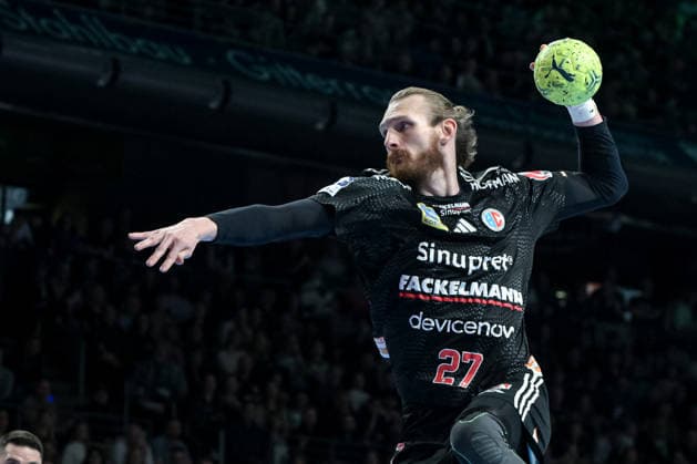 15.03.2026, xlakx, Handball Daikin HBL, Fuechse Berlin - HC Erlangen v.l. Antonio Metzner (HC Erlangen) setzt zum Sprungwurf an Berlin