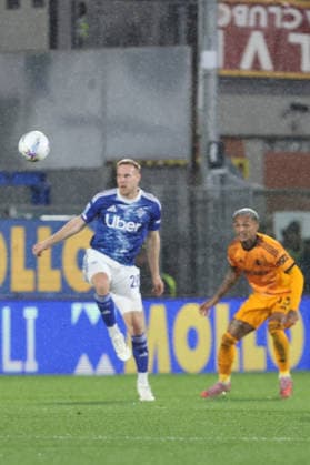 Como™s Ivan Smolcic during the Serie A soccer match between Como and Roma at the Giuseppe Sinigaglia stadium in Como, north Italy - March 15 2026 - Soccer.  Copyright: xAntonioxSaiai LaPressex