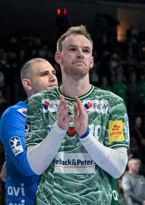 15.03.2026, xlakx, Handball Daikin HBL, Fuechse Berlin - HC Erlangen v.l. Dejan Milosavljev (Fuechse Berlin), Mathias Gidsel (Fuechse Berlin) Jubel ueber den Sieg, Jubel nach Spielende Berlin