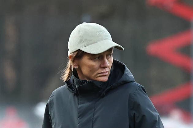 Deutschland: Google Pixel Frauen-Bundesliga 2025 2026 16. Spieltag, 1. FC Köln vs. FC Bayern München Sonntag, 15.03.2026 Franz-Kremer-Stadion, Nordrhein-Westfalen Bianca Rech (Sportdirektorin FC Bayern Frauen) Copyright: xSümeyyexAkcöltekinx