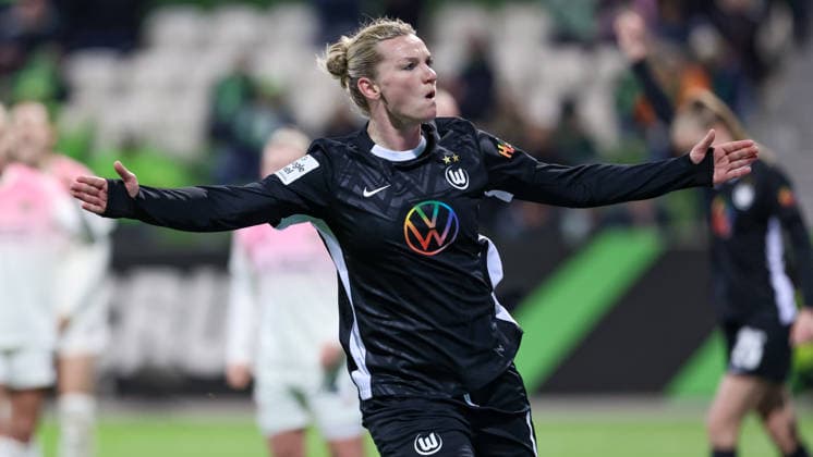 Torschützin Alexandra Popp (VfL Wolfsburg, 11) mit Torjubel, Jubel, jubeln, jubelt, optimistisch, Spielszene, Highlight, Freude über das Tor zum 2:0, DIE DFB-RICHTLINIEN UNTERSAGEN JEGLICHE NUTZUNG VON FOTOS ALS SEQUENZBILDER UND ODER VIDEOÄHNLICHE FOTOSTRECKEN. DFB REGULATIONS PROHIBIT ANY USE OF PHOTOGRAPHS AS IMAGE SEQUENCES AND OR QUASI-VIDEO., 15.03.2026, Wolfsburg (Deutschland), Fussball, Google Pixel Frauen-Bundesliga, VfL Wolfsburg - Bayer 04 Leverkusen
