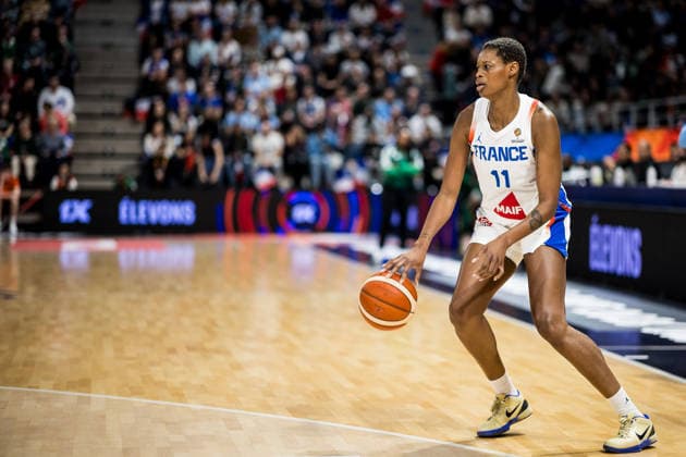 LYON-VILLEURBANNE, FRANCE - MARCH 15: Valeriane Ayayi (France, 11) controls the ball during the FIBA Women™s World Cup Qualifying Tournament match between France (FRA) vs. Nigeria (NGR) at Astroballe on matchday 4 of the FIBA Women™s World Cup Qualifying Tournament on March 15, 2026 in Lyon-Villeurbanne, France. France Copyright: xSteffiexWunderlx