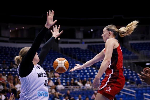 2026 World Cup Qualifying Tournament - New Zealand V USA Paige Bueckers 4 of the United States plays during the game at the 2026 FIBA World Cup Qualifying Tournament between New Zealand and the United States in San Juan, Puerto Rico, on March 15, 2026, at Coliseo Jose Miguel Agrelot. San Juan Puerto Rico  Copyright: xEdgardoxMedinax originalFilename:medinamillan-notitle260315_npQ4k.jpg