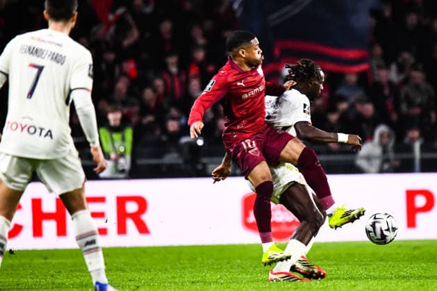 FOOTBALL : Stade Rennais vs Lille OSC - Ligue 1 - JournÃ e 26 - 15 03 2026 Arnaud Nordin (Stade Rennais) Ngal™ayel Mukau (Lille OSC) RennesFrance  Copyright: xBaptistexAutissierx