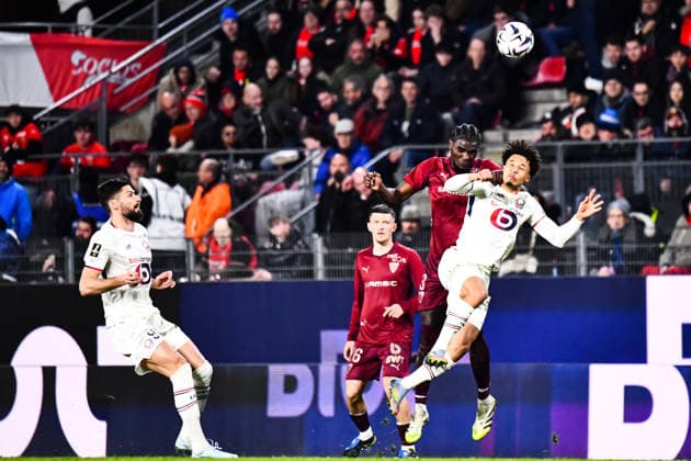 FOOTBALL : Stade Rennais vs Lille OSC - Ligue 1 - JournÃ e 26 - 15 03 2026 Lilian Brassier (Stade Rennais) Tiago Santos (Lille OSC) RennesFrance  Copyright: xBaptistexAutissierx