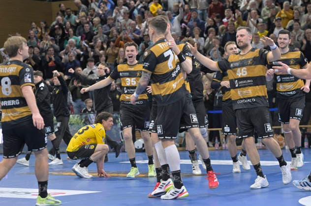15.03.2026, Dresden jubelt nach dem Sieg, Handball, 2. Bundesliga, HC Elbflorenz Dresden - HSC Coburg, (c) Dresden